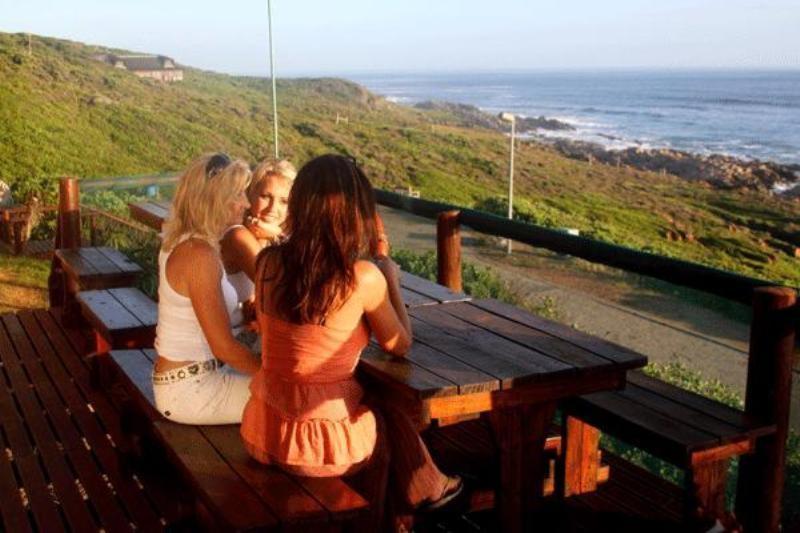 Oyster Bay Beach Lodge Exteriör bild