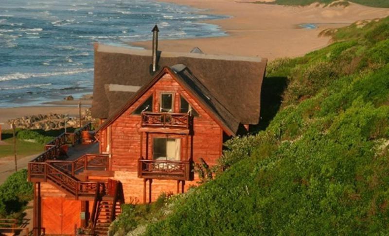 Oyster Bay Beach Lodge Exteriör bild