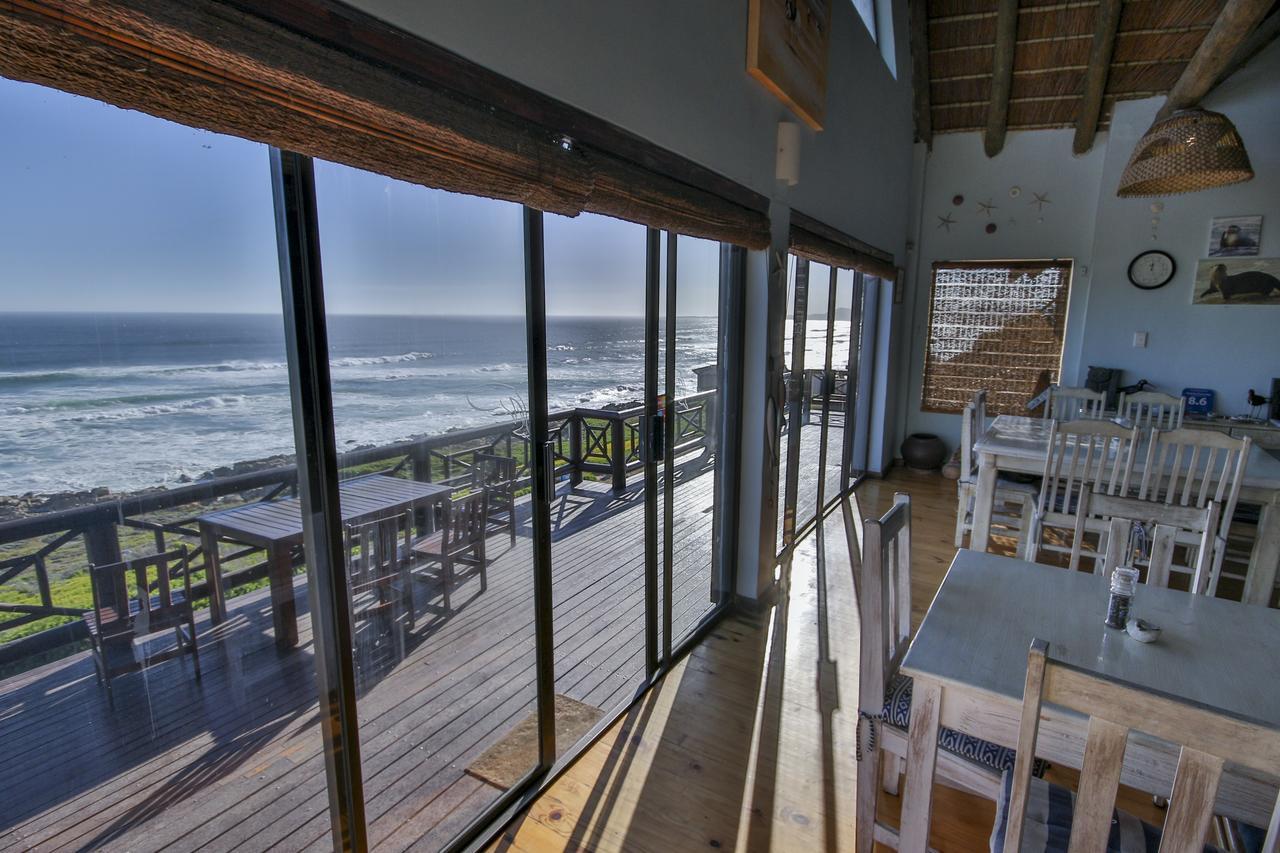 Oyster Bay Beach Lodge Exteriör bild