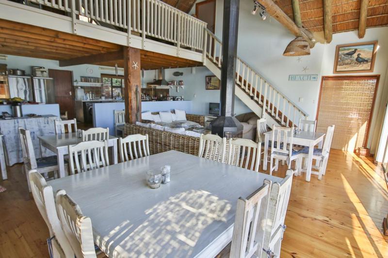 Oyster Bay Beach Lodge Exteriör bild